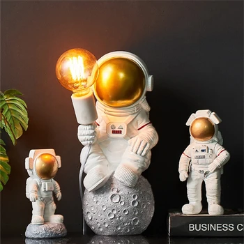 Moderné Tvorivé Astronaut stolná Lampa Holding Lampy, detské Nočné Lampy Tabuľka Spálňa Svietidlo Art Loft Dekorácie Živice Svietidlo